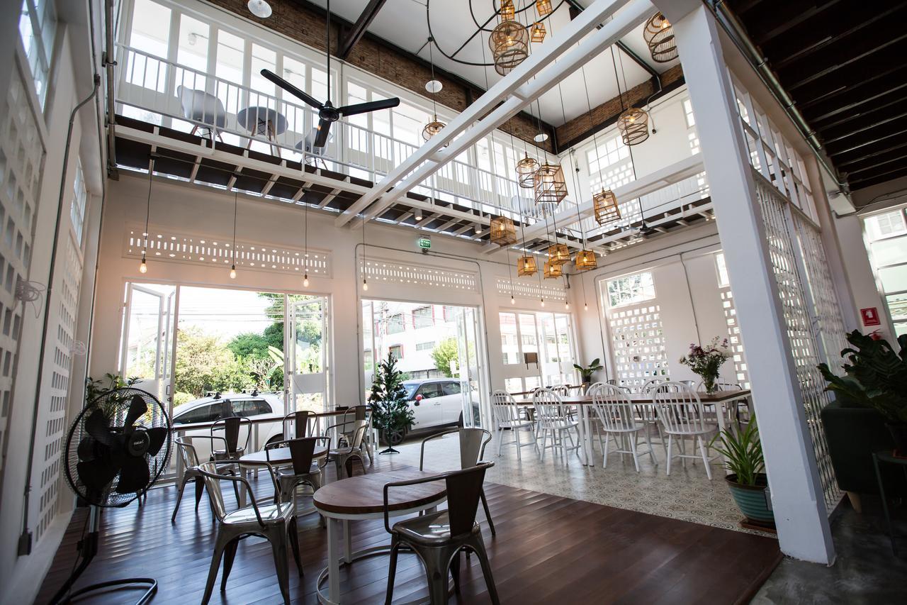 Memmoth Hostel In Lampang Luaran gambar